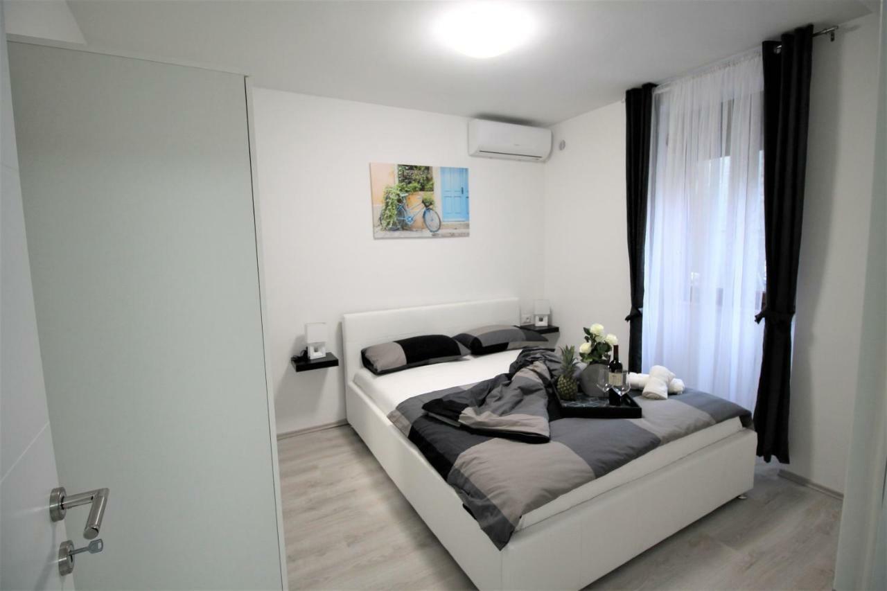 Arbel Apartments Poreč Exterior foto