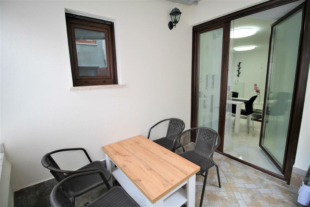 Arbel Apartments Poreč Exterior foto